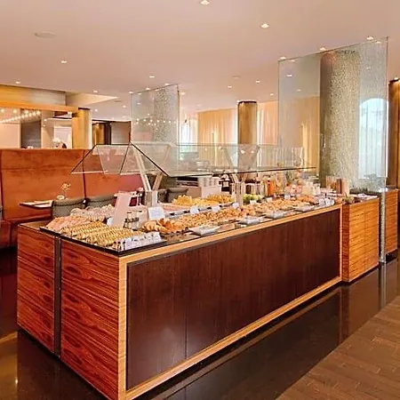 Nh Hotell 4*