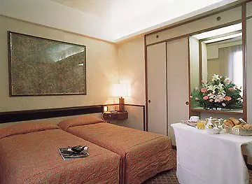 Nh Hotell