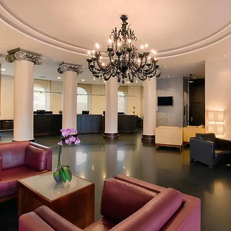 Hotel Nh 4*