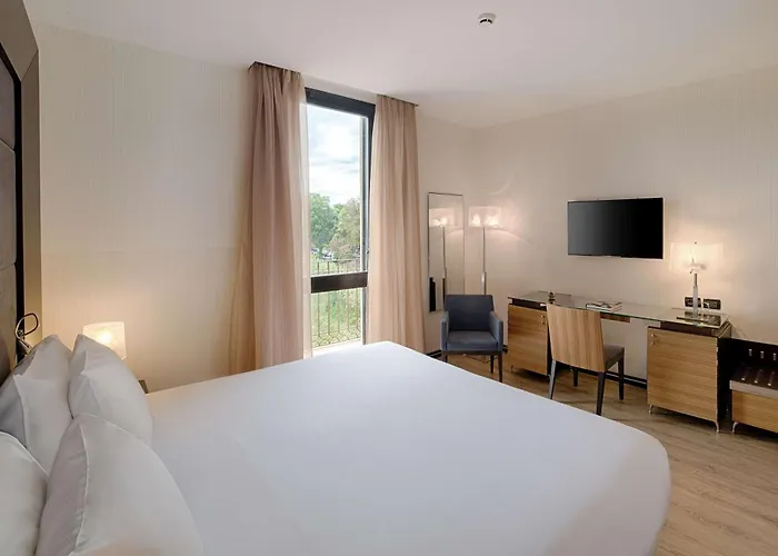 Nh Hotel Siena