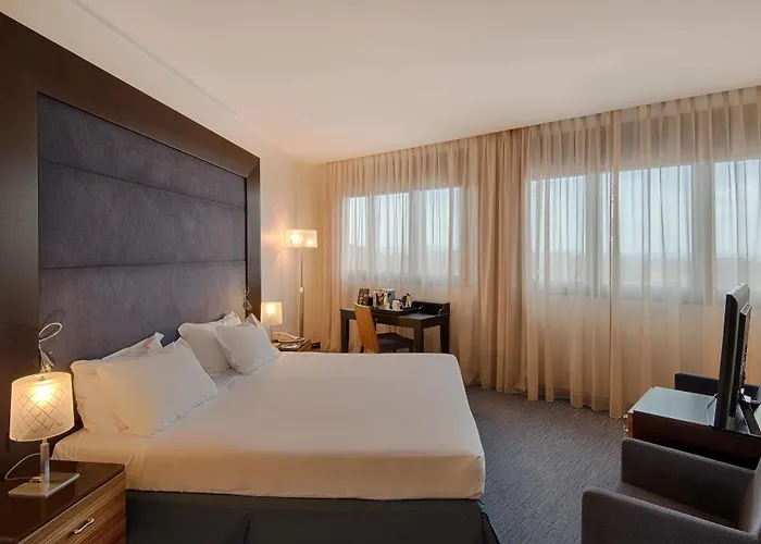 Hotel Nh Siena