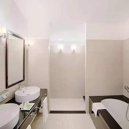 Nh Hotel Siena
